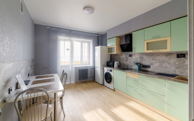 PrezentHaus 1 na Karla Marksa 171 Flat