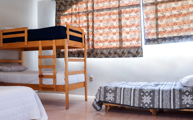 Хостел Tres Piedras Roramundos