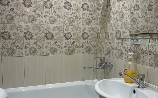Trekhkomnatnaya V Tsentre Goroda Flat