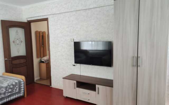 1-Komnatnaya v Lazarevskom po ulitse Pobedy Apartments