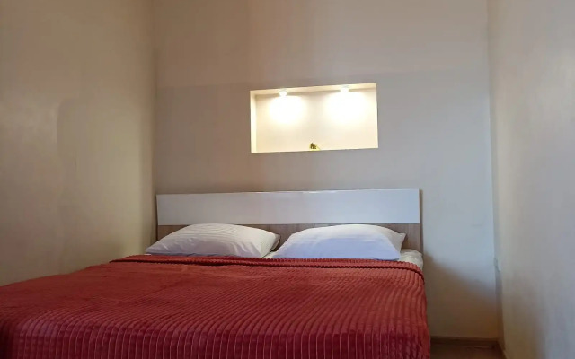 1-Komnatnaya Bestugheva15 Vid na Zolotoy Most Flat