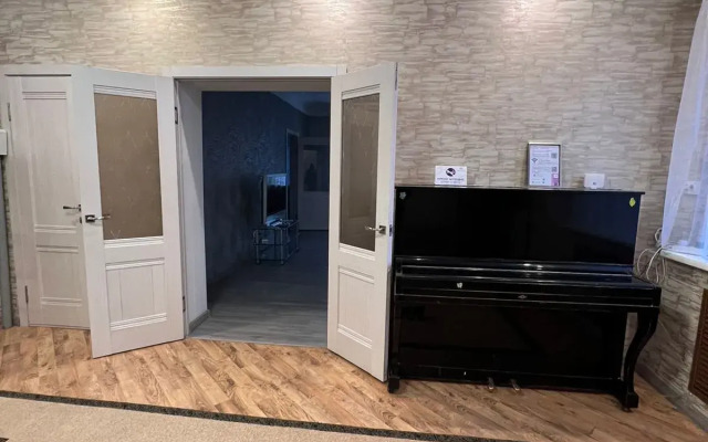 Kirpichnaia 11 Bolshoi Dvukhetazhniy Private House