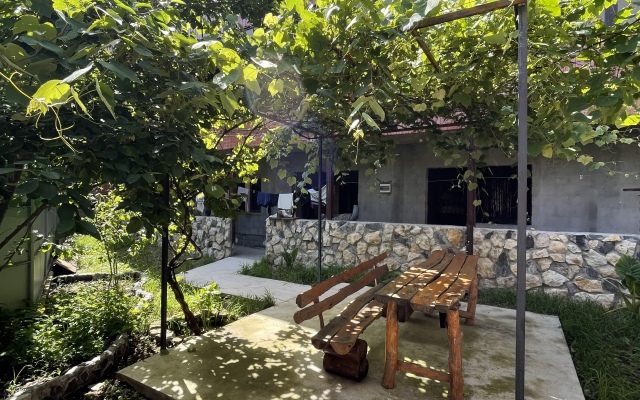 Alkhyd Private House