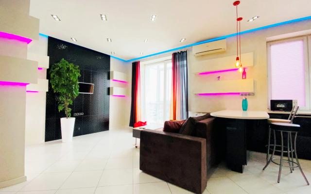 Апартаменты ИннХоум на Алом поле