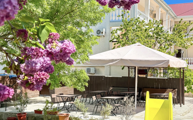 Druzhba Guest house
