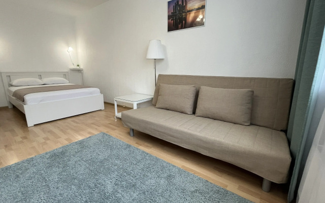 Апартаменты В шаге от метро