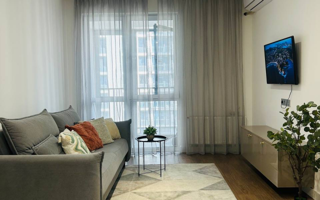 2-Komnatnaya S Vidom Na Gorod 33 Flat