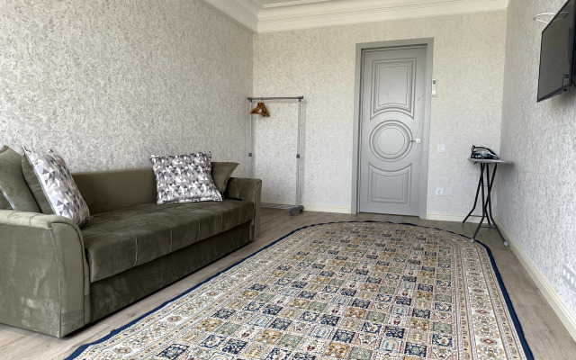 Elenika V 10 Minutakh Ot Anzhi Arena Apartment