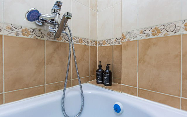 Flat Chistaya Uyutnaya 2kh Komnatnaya Kvartira V Tsentre