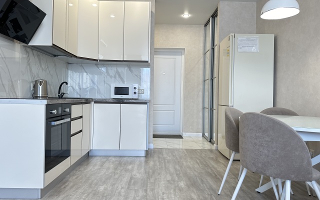 Bliss-Sapfir Apartments