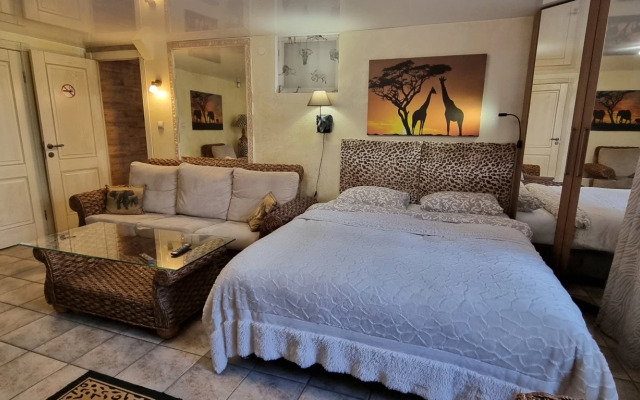 Sauna and Jacuzzi Apartments