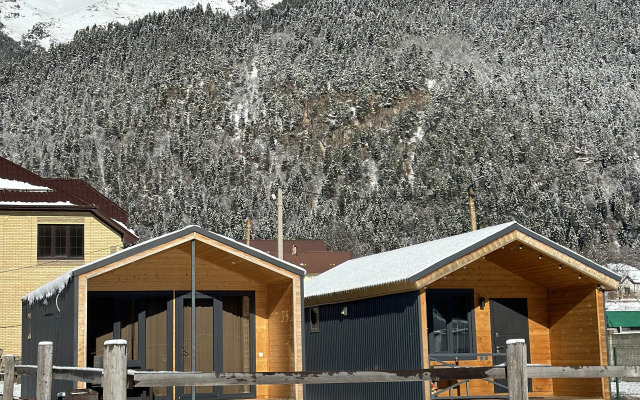 Guest house Mustang
