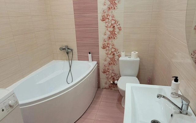 Квартира Новороссийская 87