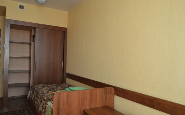 Отель Восток-2000