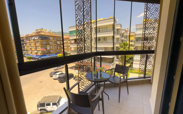 1+1 Qoople Oba Select Apartments