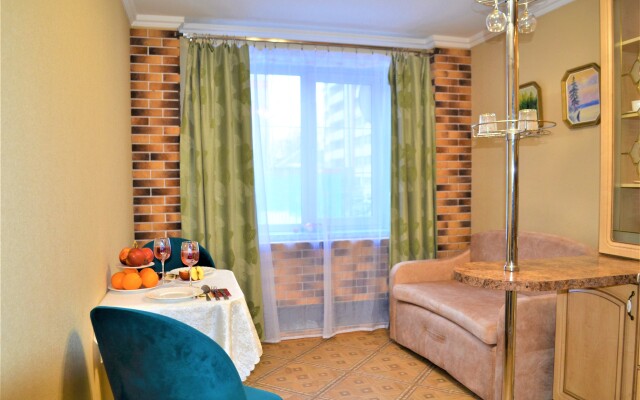 Podmoskovny Krov V Tsentre Zheleznodorozhnogo Na Avtozavodskoy 4k3 Apartments