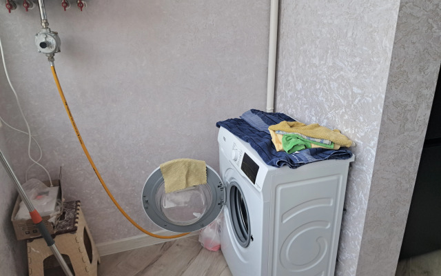 Uyutnaya S Udobnym Mestoraspolozheniem Flat