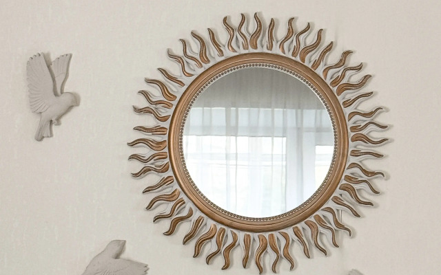 Prouyut Flat