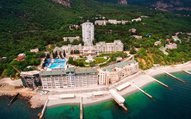 Son U Morya V Palmira Palas Apartments