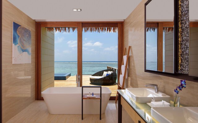 Radisson Blu Resort Maldives