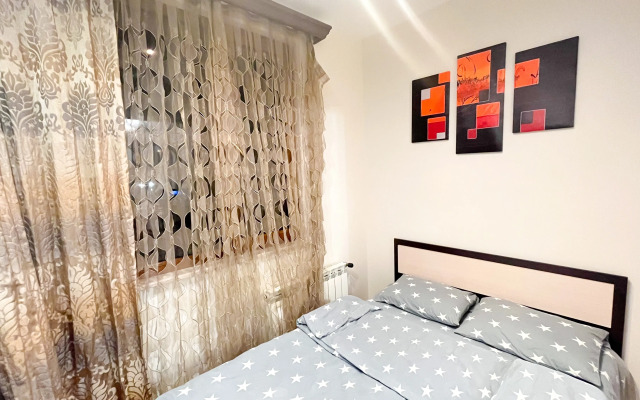 Na Vtorom Etazhe Apartments
