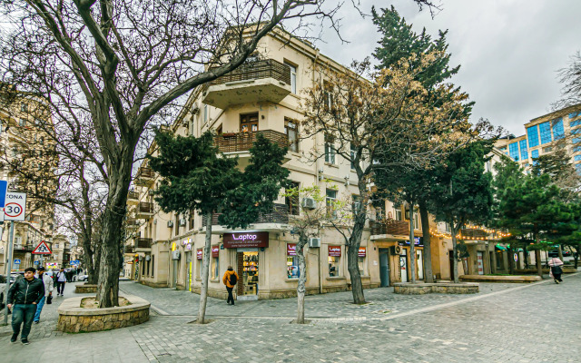 Magnium Apartment at Nizami Street, Apartments