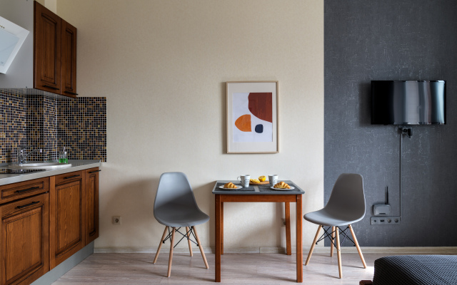 Апартаменты ФлаНск на Крылова 1