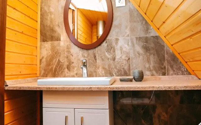 V Gorakh S Velikolepnym Vidom Villa