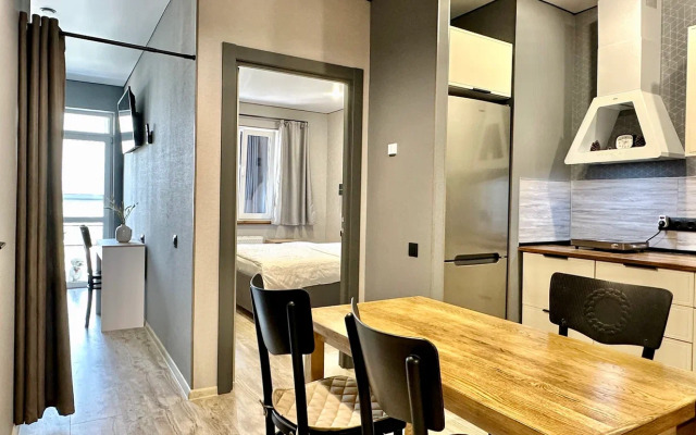 Na 15 Etazhe S Vidom Na More Apartments