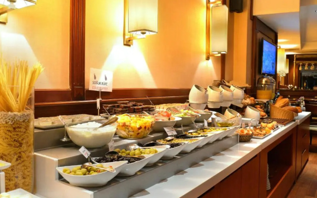 Pera Rose Hotel