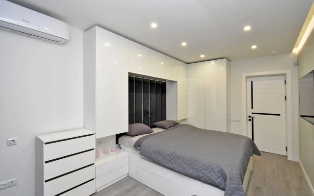 2-Komn. Kvartira Na Ul. Saryyana Flat