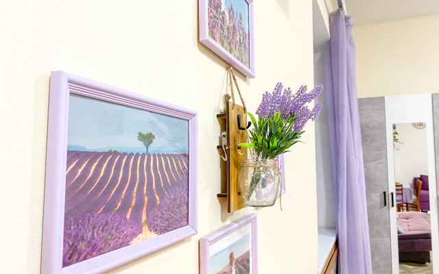 Happiness Live in the center of Sevastopol Apartment