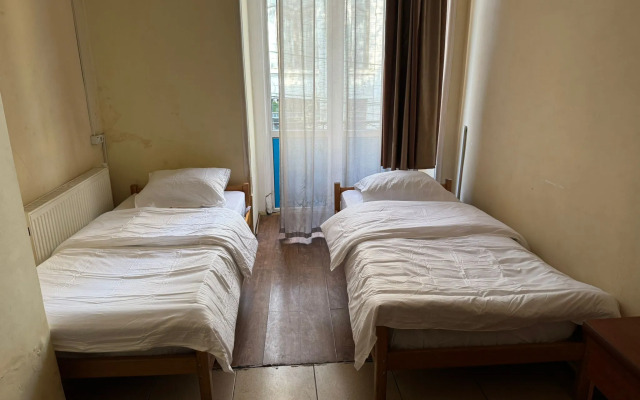 Отель и хостел Lucky