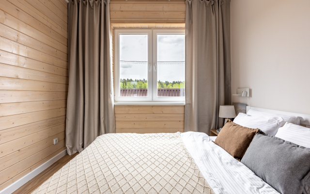 Na Grinvud 84v Guest House