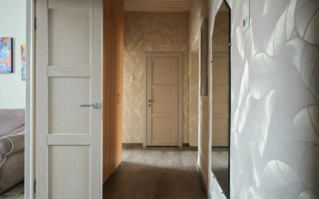 Апартаменты 1912 в Сталинке у Моста Александра Невского