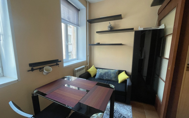 V Tikhom Tsentre Pitera Flat