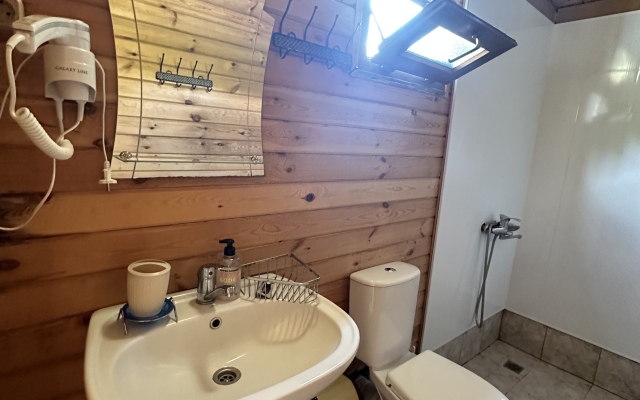 Domiki Naberezhnaya Viktoriya 100 m ot morya Guest House