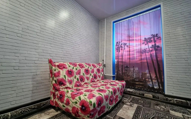 Na Gornyakov Studiya 3 Apartments