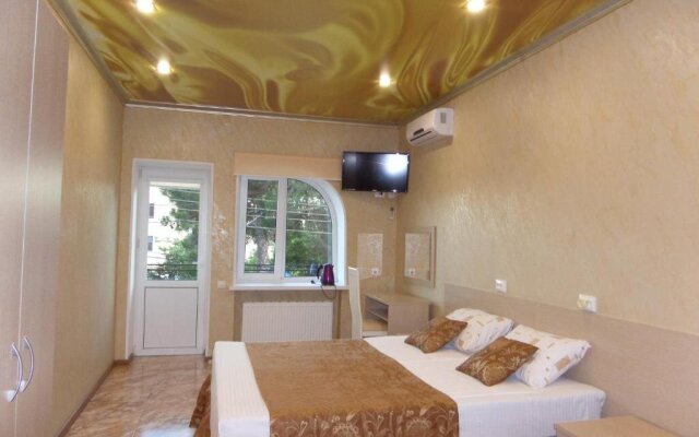 Kristina Guest House