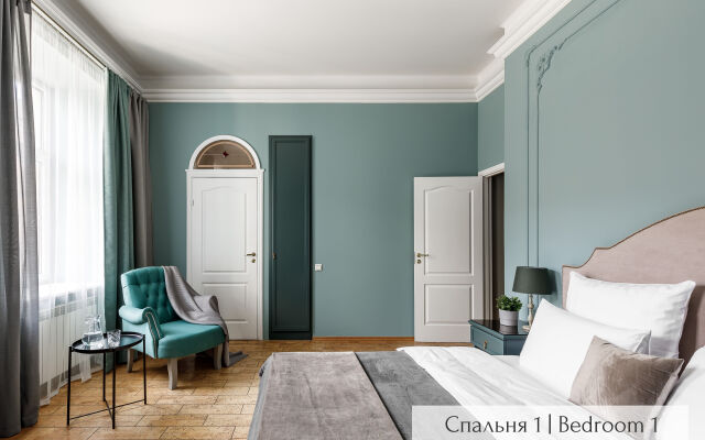 Апартаменты Minin Apartments у Эрмитажа 220 кв.м.