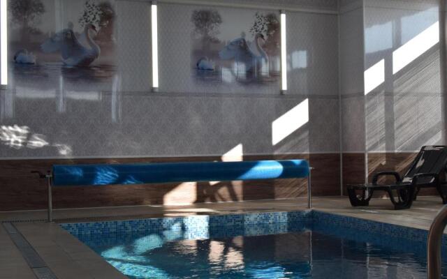 Aviaferma Yasnyie Zori Hotel