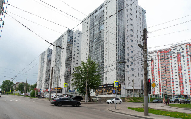 S Dizaynerskim Remontom Dlya 4 Chelovek Na Kirenskogo 35 Flat