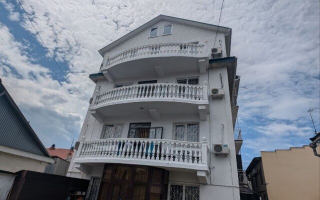 Udacha Guest house