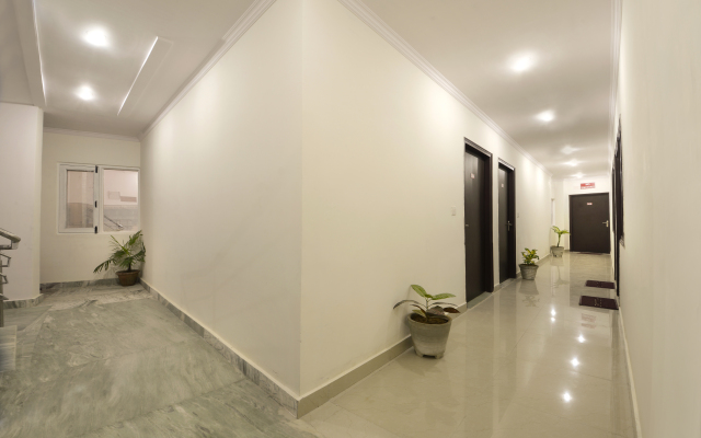 Raj paradise Hotel