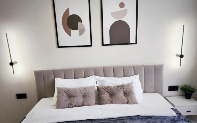 Квартира на Улице Аксакова 79