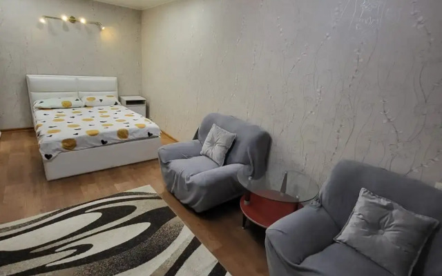 Ordzhonikidze 1/2 Apartments