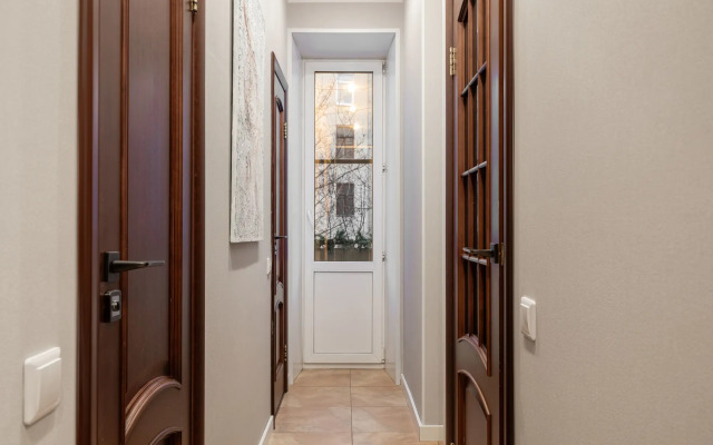 GM Uyutnaya Trekhkomnatnaya u Tret'yakovskoj galerei Apartments