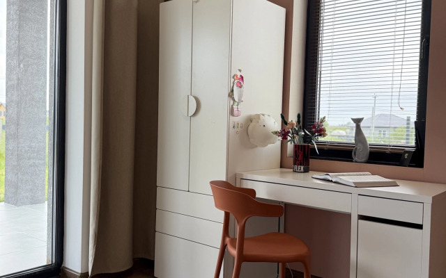 Частный Дом Семейный в Матросово