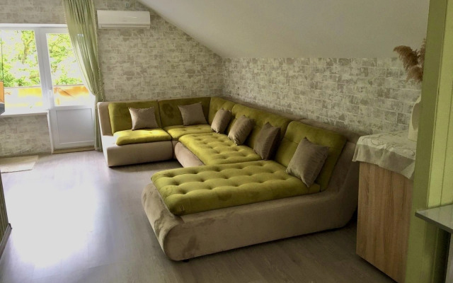 S Vidom na More, Rayskoe Mesto dlya Bolshoy Kompanii Apartments