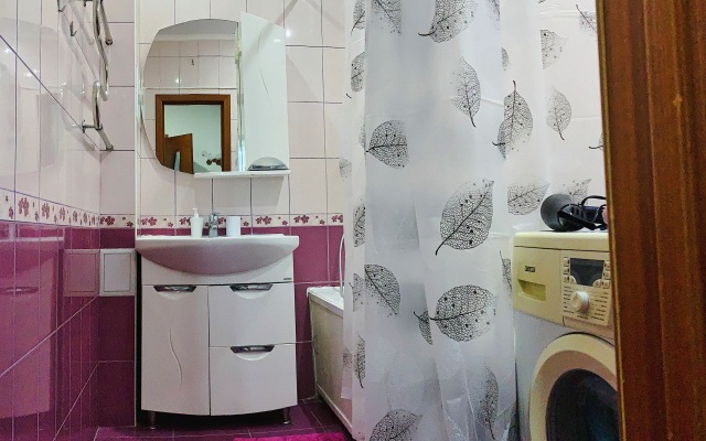 Квартира Двухкомнатная Рядом с Парком Галицкого